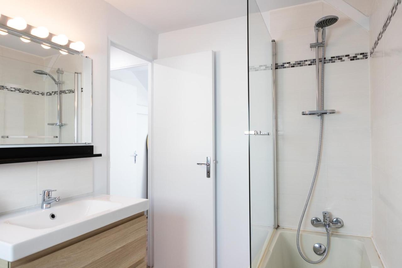 Charmant Duplex Анже Екстериор снимка